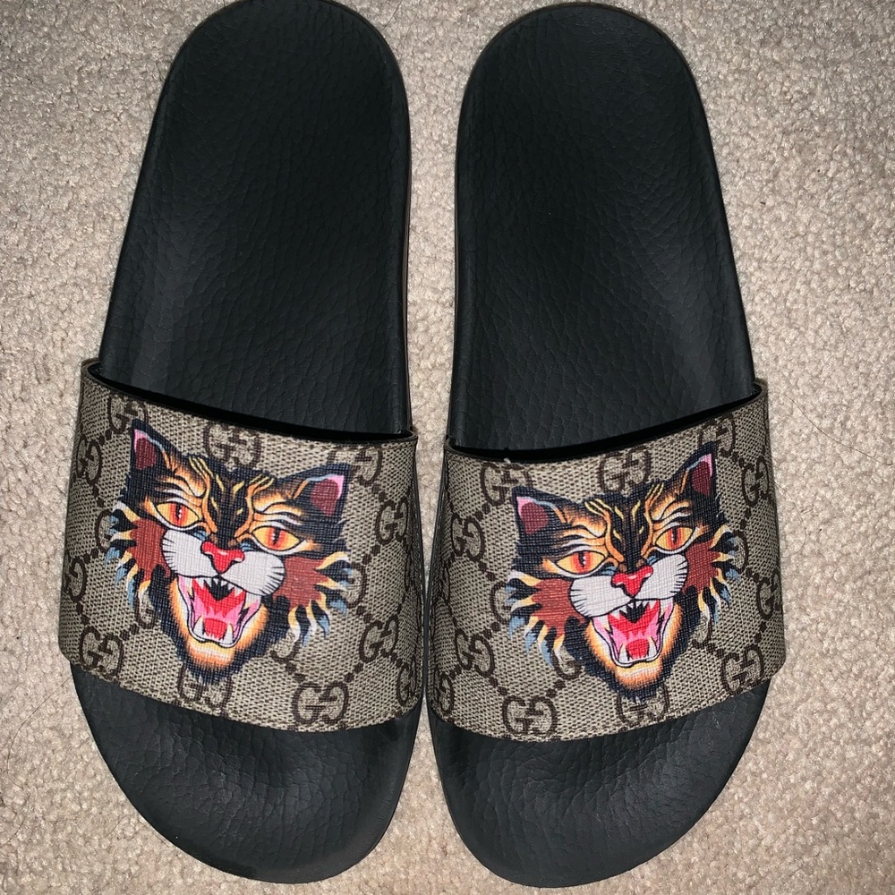 Gucci pool slide